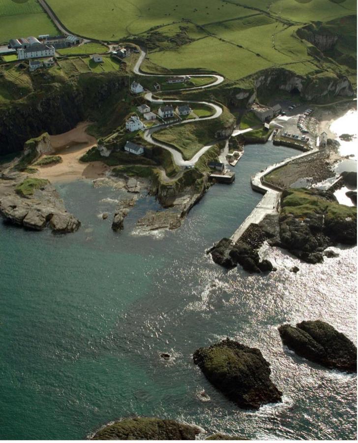 Cosy 3 Bedroom Apartment In Central Portrush With Sea Views Kültér fotó